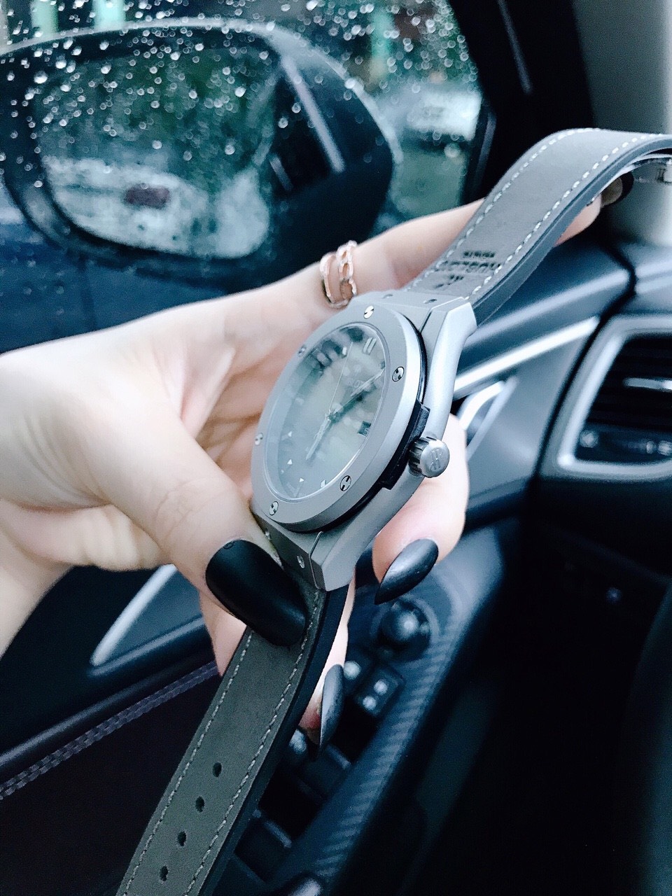 Đồng hồ nam Đồng hồ nam