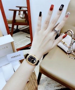 Đồng hồ Versace nữ màu đen