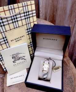 Đồng hồ Buberry nữ dây da