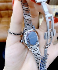 Đồng hồ Burberry nữ dây kim loại