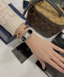 Đồng hồ Cartier