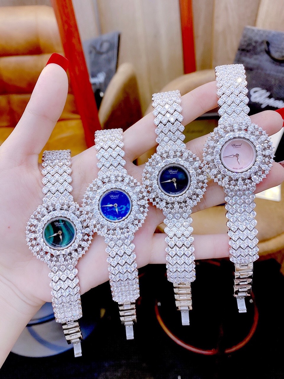 Đồng hồ Chopard nữ đẹp Đồng hồ Chopard nữ đẹp