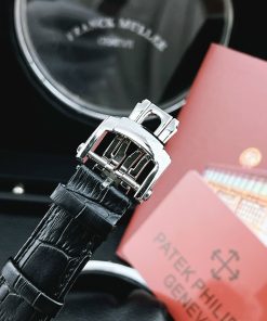 Đồng hồ Patek Philippe Nautilus