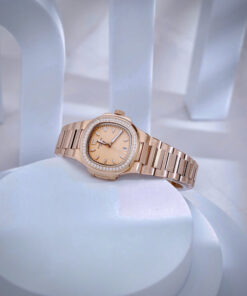 Đồng hồ Patek Philippe nữ Nautilus rose gold mặt vuông đính đá Fake cao cấp 32mm