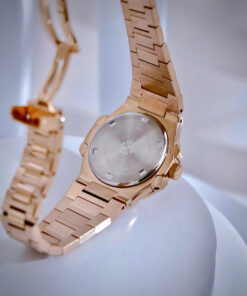 Đồng hồ Patek Philippe nữ Nautilus rose gold mặt vuông đính đá Fake cao cấp 32mm