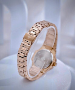 Đồng hồ Patek Philippe nữ Nautilus rose gold mặt vuông đính đá Fake cao cấp 32mm