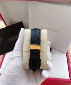Đồng hồ Versace