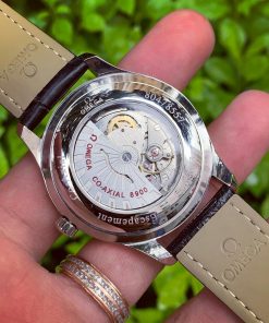 Đồng hồ Omega Automatic