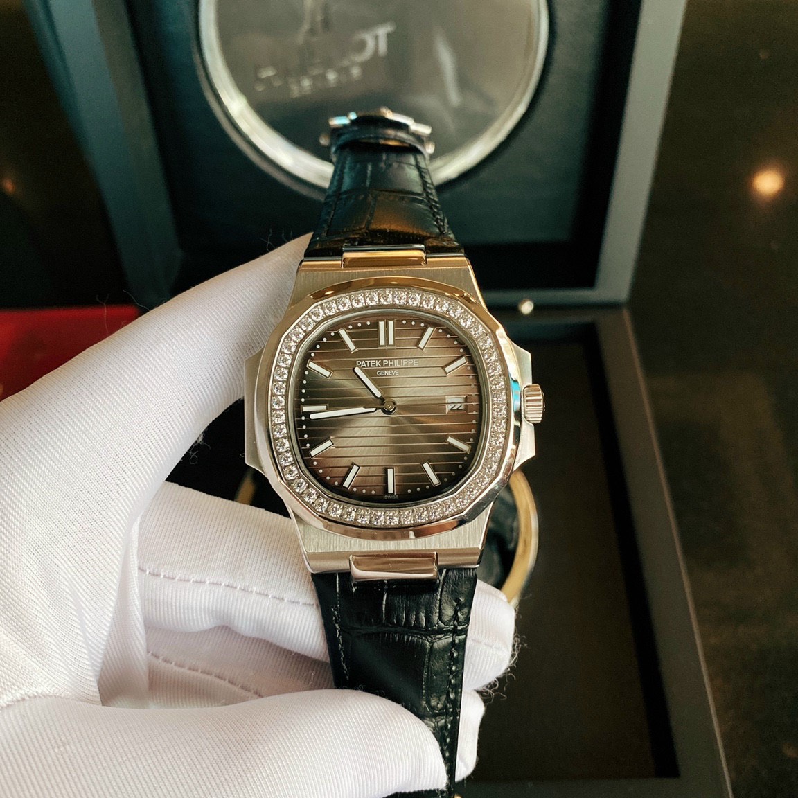 Đồng hồ Patek Philippe Đồng hồ Patek Philippe