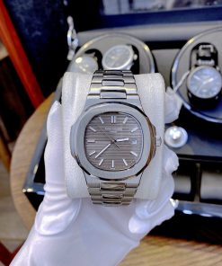 Đồng hồ Patek Philippe Nautilus