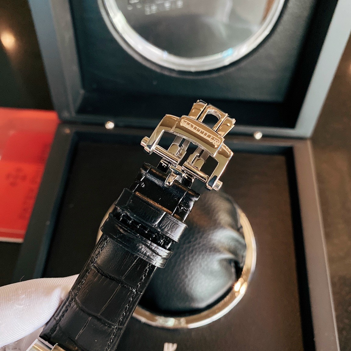 Đồng hồ Patek Philippe giá rẻ Đồng hồ Patek Philippe giá rẻ