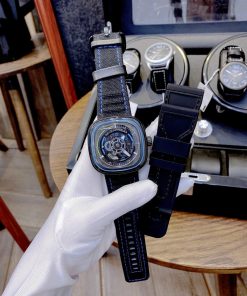 Đồng hồ SevenFriday nam dây cao su