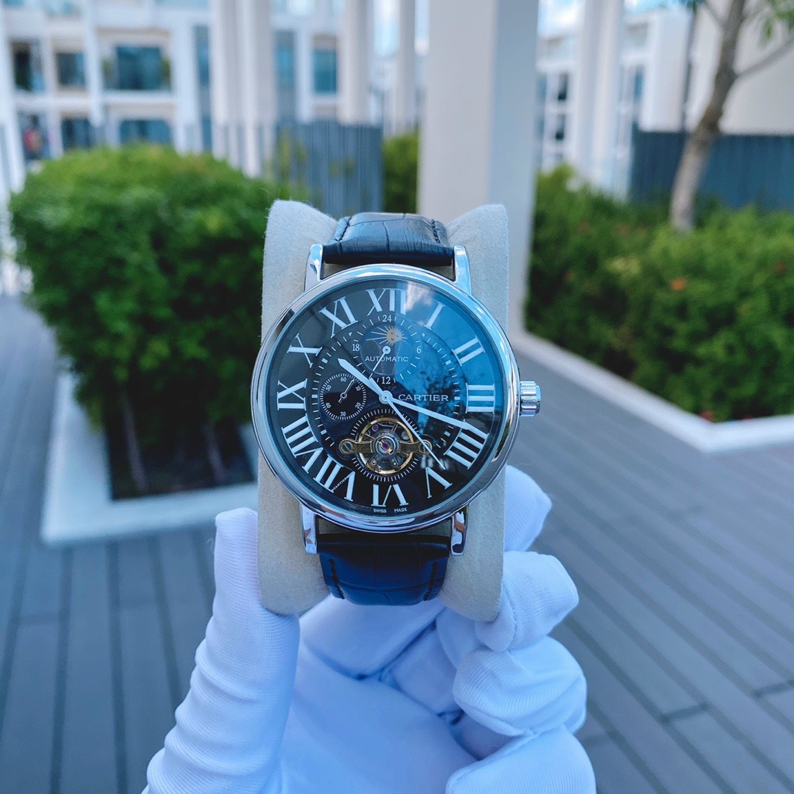 Đồng hồ Cartier nam dây da Đồng hồ Cartier nam dây da