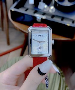 Đồng hồ Chanel nữ mặt chữ nhật