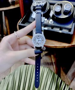 Đồng hồ Chopard nữ dây da màu đen