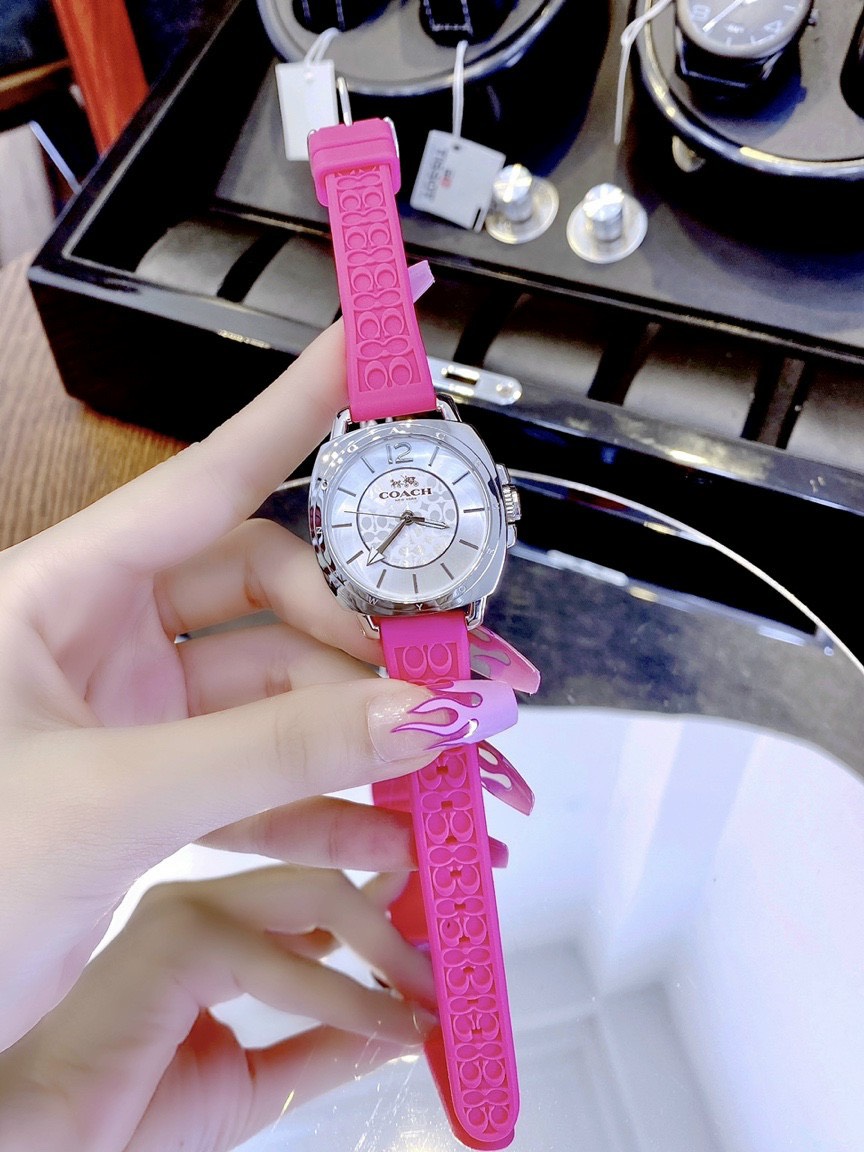 Đồng hồ Coach nữ dây cao su màu hồng Đồng hồ Coach nữ dây cao su màu hồng