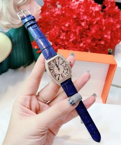 Đồng hồ Davena nữ dây da màu xanh dương