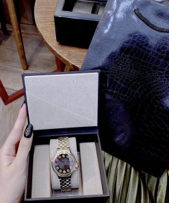 Đồng hồ Fendi
