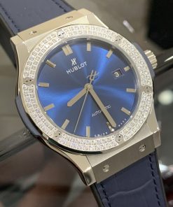 Đồng hồ Hublot nam dây cao su màu xanh dương