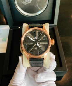 Đồng hồ IWC