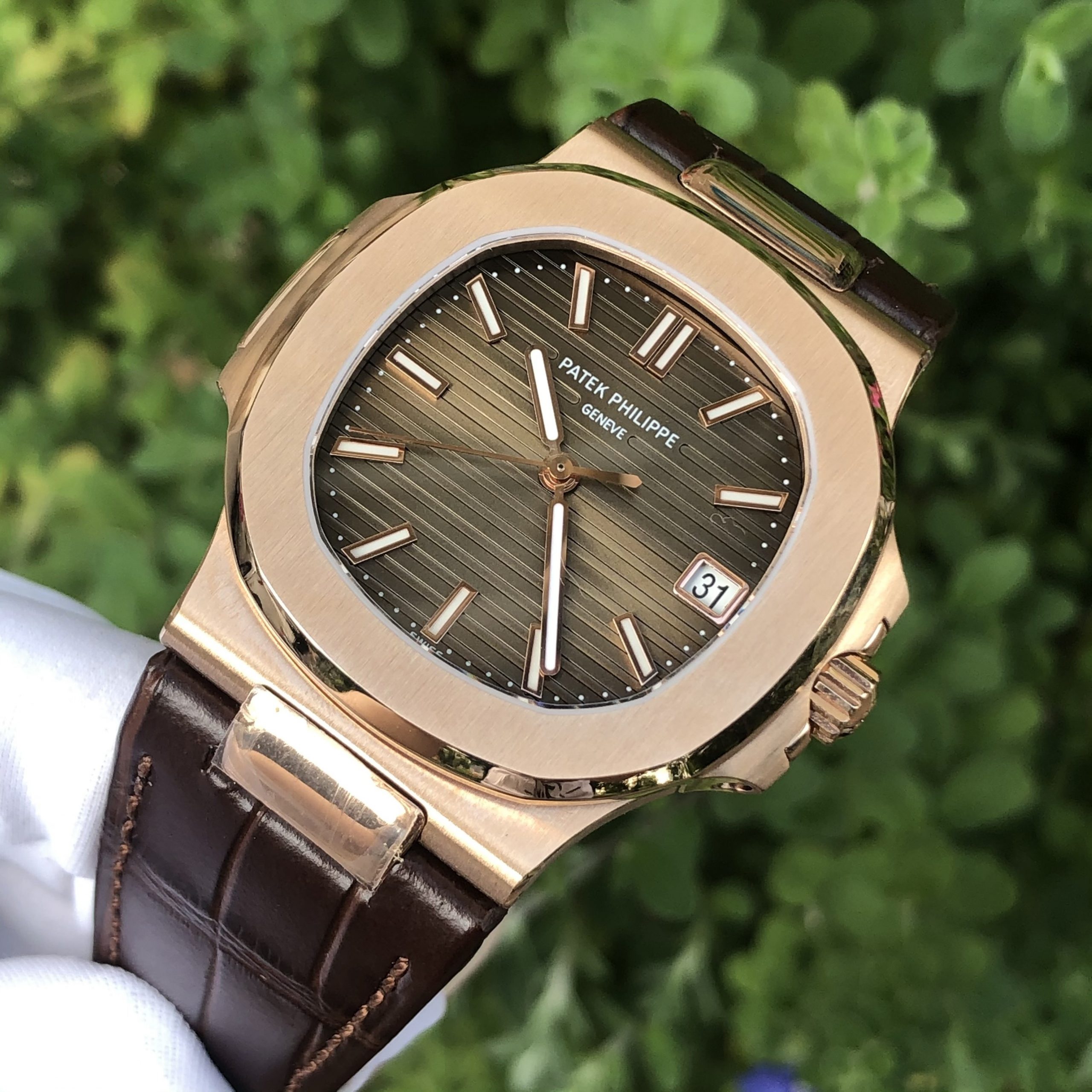 Đồng hồ Patek Philippe 5711R Đồng hồ Patek Philippe 5711R