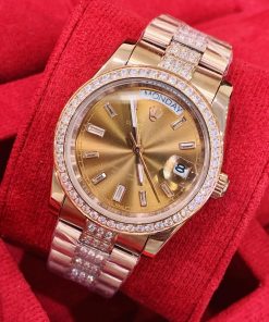 Đồng hồ Rolex máy cơ nhật