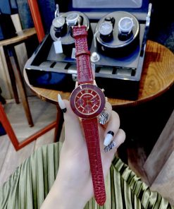 Đồng hồ Swarovski nữ dây da màu đỏ
