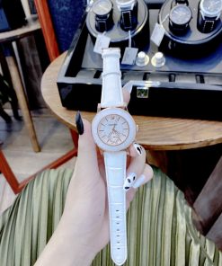 Đồng hồ Swarovski nữ dây da màu trắng