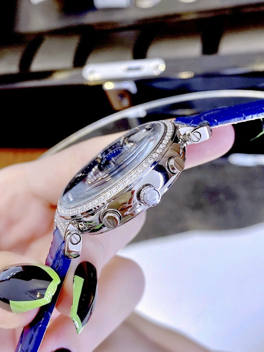 Đồng hồ Swarovski nữ giá rẻ Đồng hồ Swarovski nữ giá rẻ