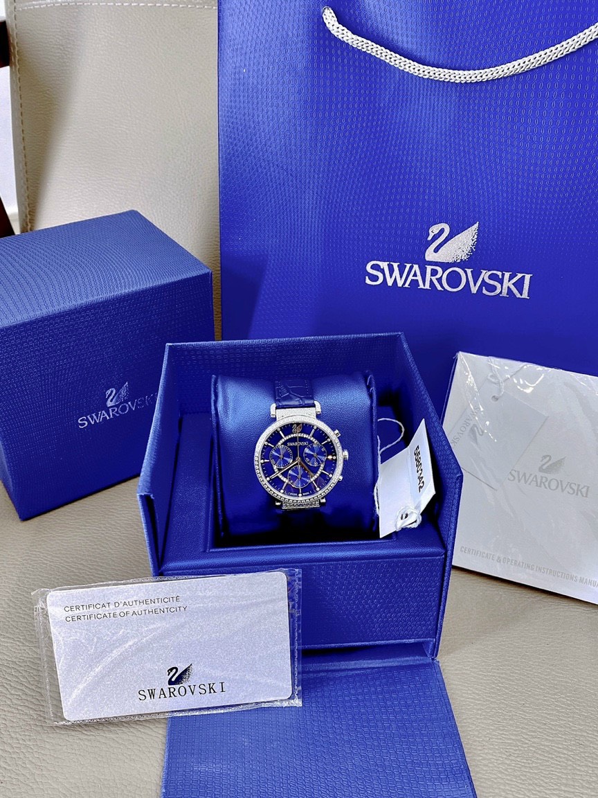 Đồng hồ Swarovski nữ mặt tròn Đồng hồ Swarovski nữ mặt tròn