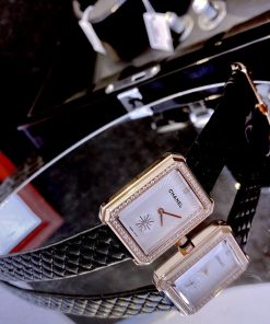 Đồng hồ Chanel nữ mặt chữ nhật