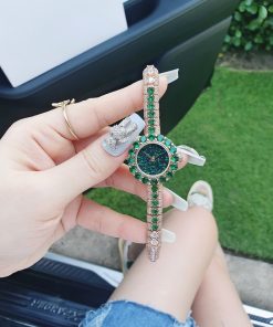 Đồng hồ Dior nữ đính đá