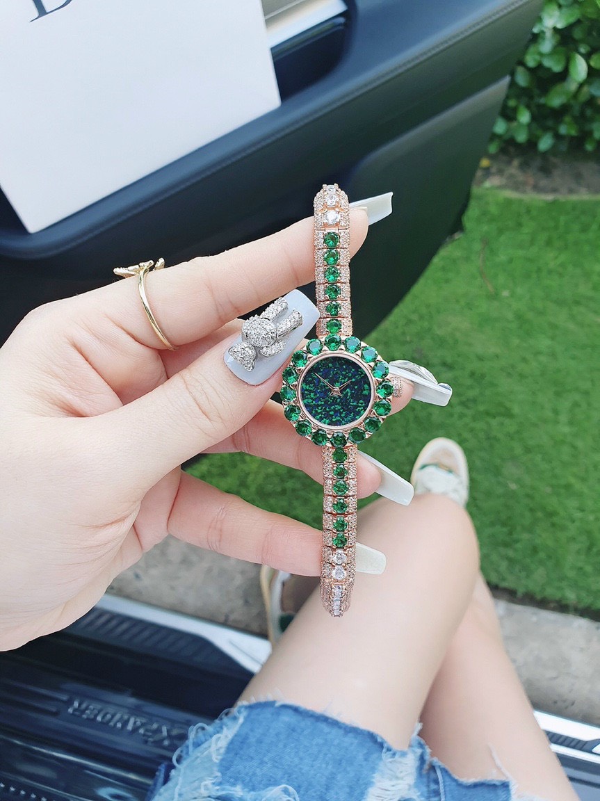 Đồng hồ Dior nữ đính đá Đồng hồ Dior nữ đính đá
