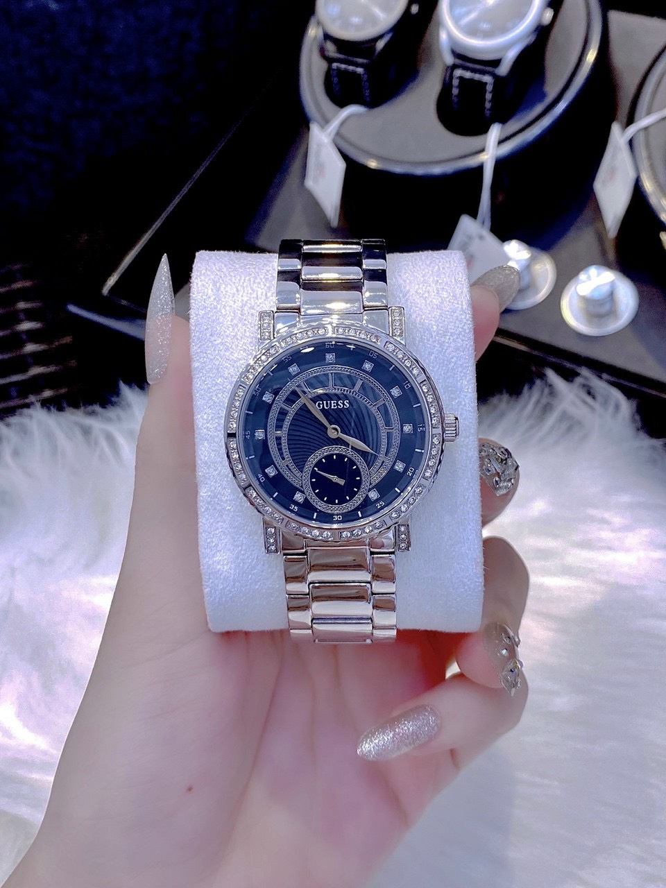 Đồng hồ Guess Đồng hồ Guess