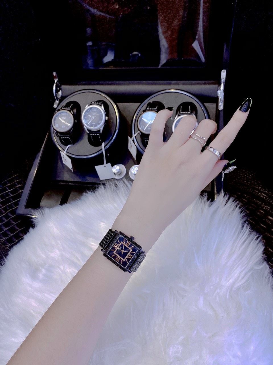 Đồng hồ Guess nữ đính đá Đồng hồ Guess nữ đính đá