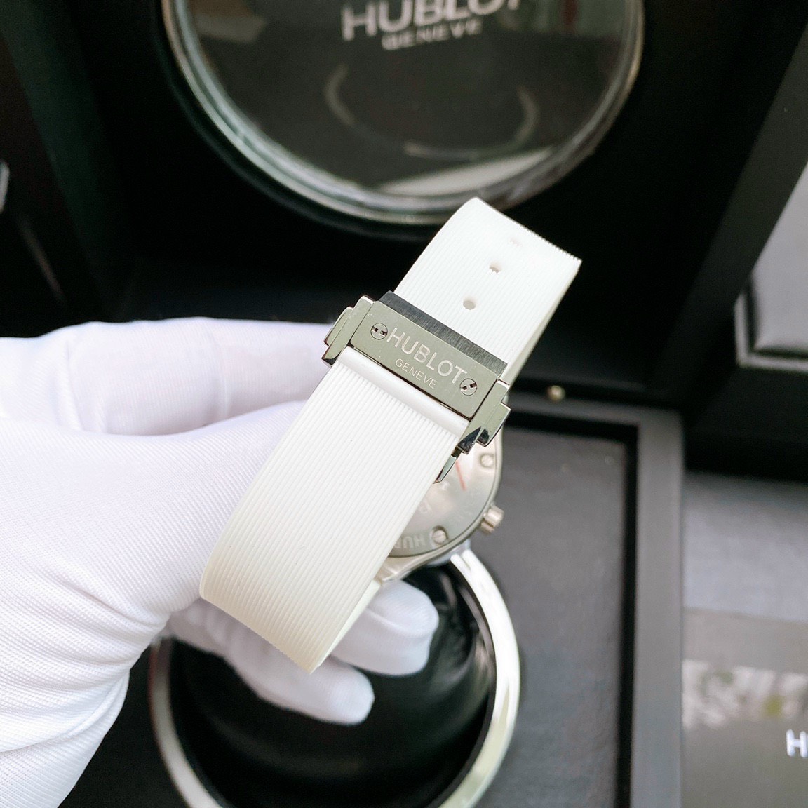 Đồng hồ Hublot super fake 11 Đồng hồ Hublot super fake 11