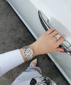 Đồng hồ Royal Crown nữ dây kim loại