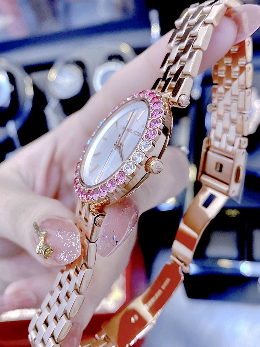 Đồng hồ MK nữ đính đá Đồng hồ MK nữ đính đá