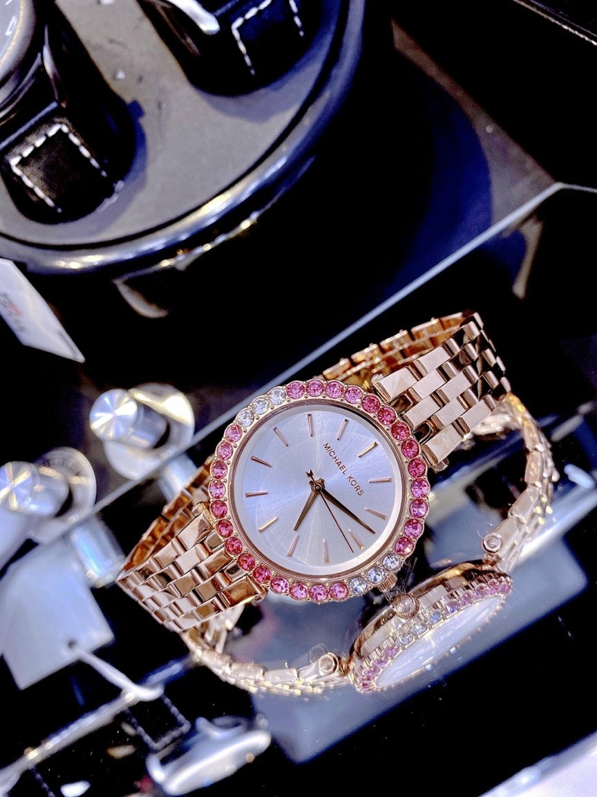 Đồng hồ Michael Kors nữ mặt tròn Đồng hồ Michael Kors nữ mặt tròn