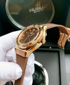 Đồng hồ nữ đính đá Hublot