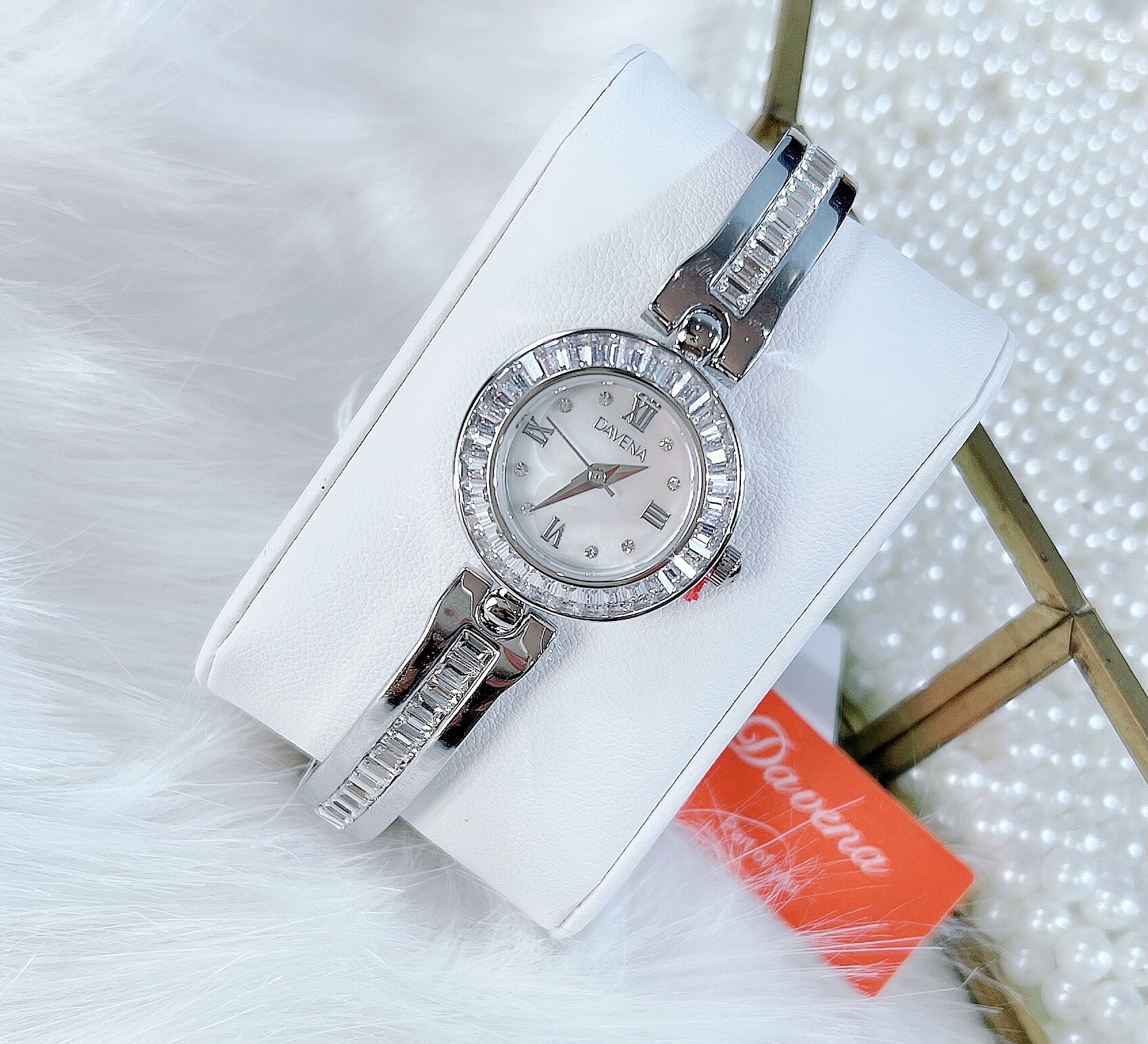 Đồng hồ Davena Austria Đồng hồ Davena Austria