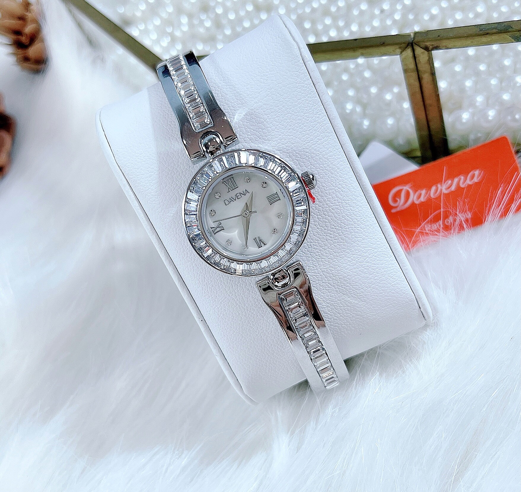 Đồng hồ Davena D61811 Đồng hồ Davena D61811