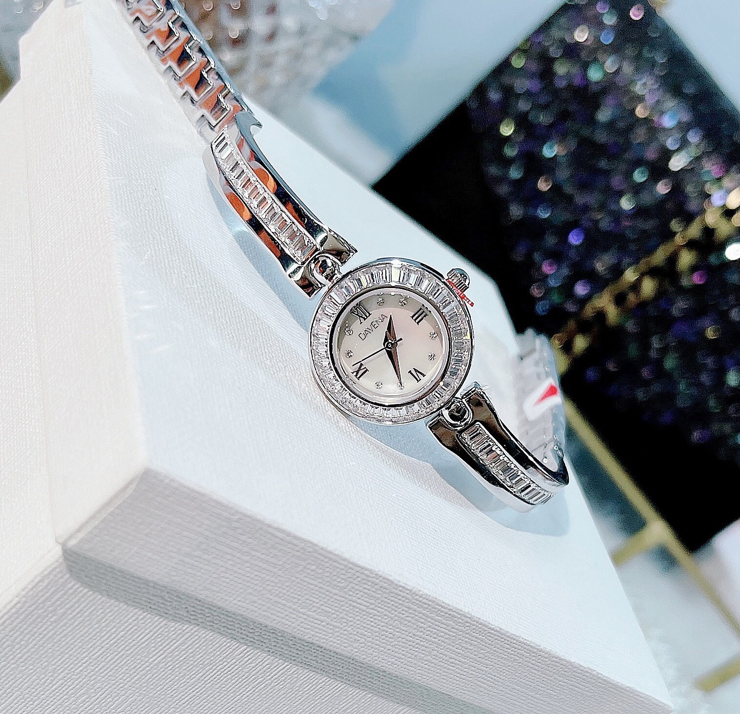 Đồng hồ Davena chính hãng xách tay Đồng hồ Davena chính hãng xách tay