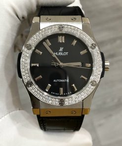 Đồng hồ Hublot đính đá