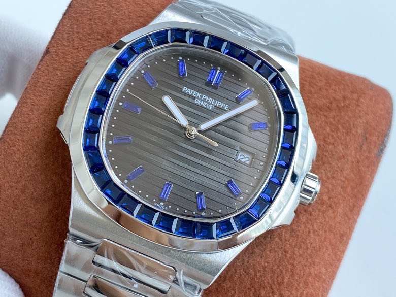 Đồng hồ Patek Philippe Nautilus Thụy Sỹ Đồng hồ Patek Philippe Nautilus Thụy Sỹ