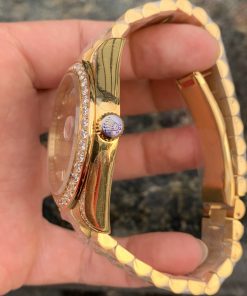 Đồng hồ Rolex đính đá