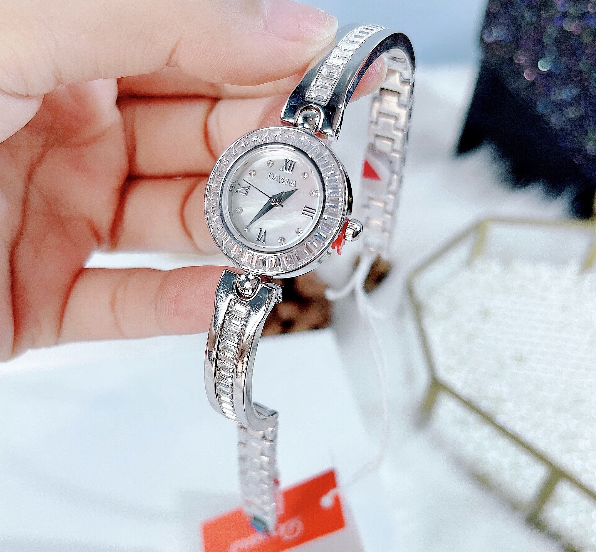 Đồng hồ nữ đính đá Davena Đồng hồ nữ đính đá Davena