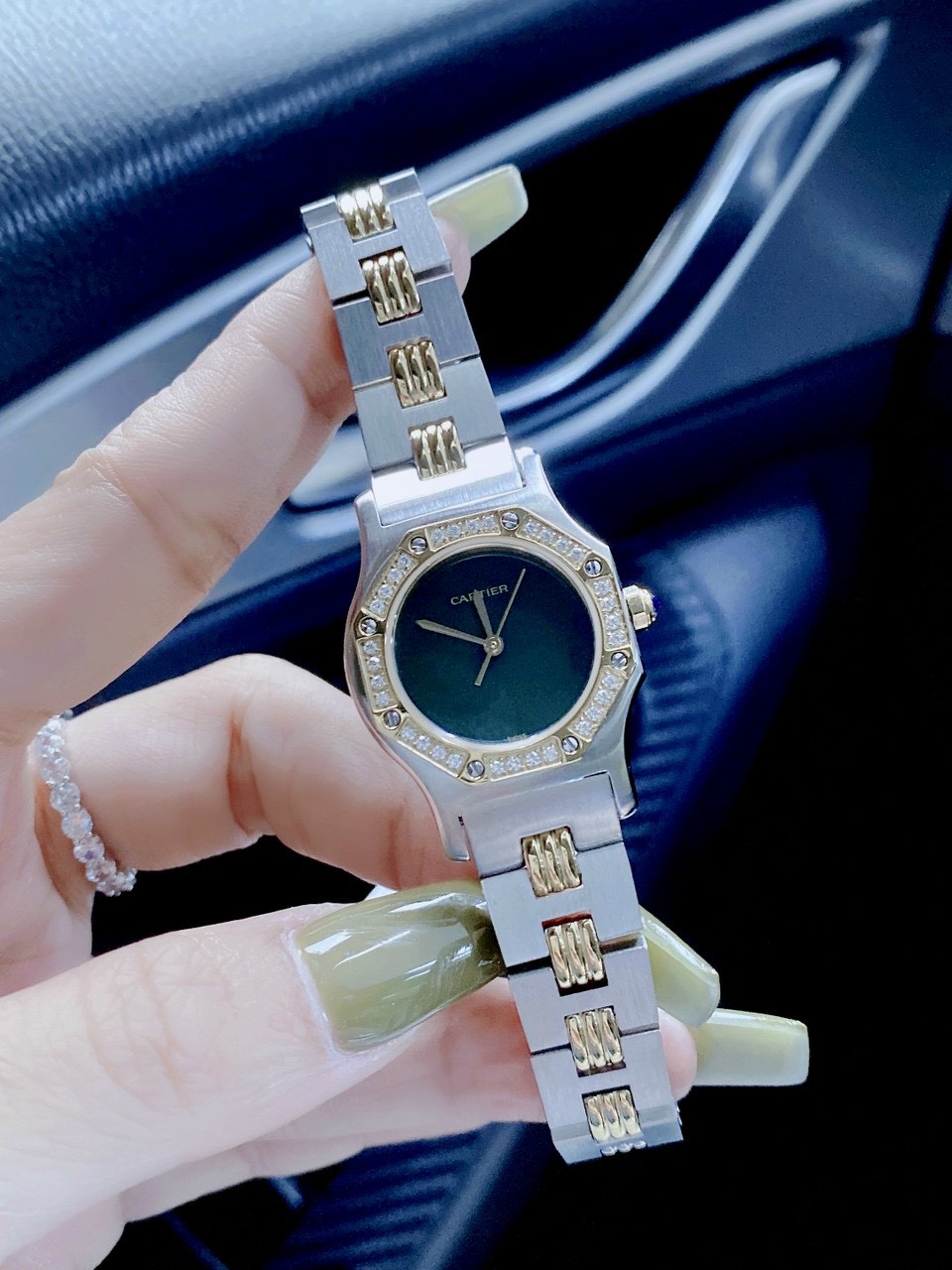 Đồng hồ Cartier nữ đính đá Đồng hồ Cartier nữ đính đá