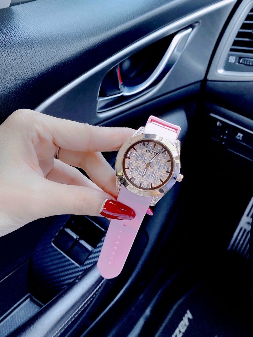 Đồng hồ Guess GW0109L2 Đồng hồ Guess GW0109L2