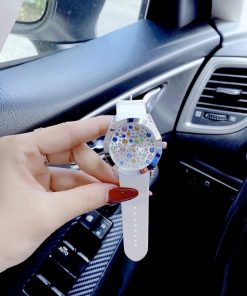 Đồng hồ Guess màu trắng